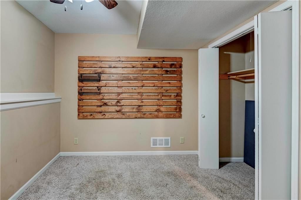 605 Benjamin Avenue — photo 29