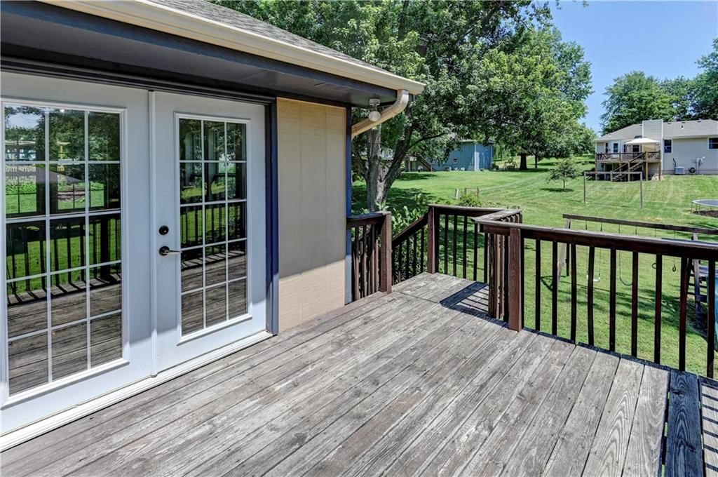605 Benjamin Avenue — photo 38