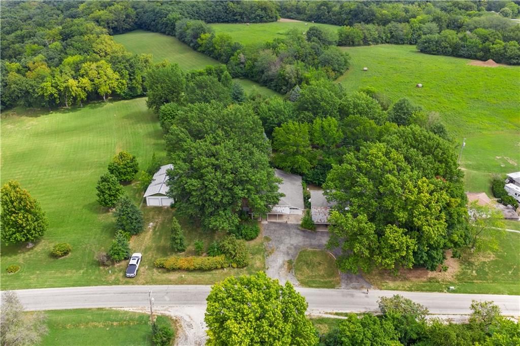 2061 Eastridge Drive, Excelsior Springs, MO