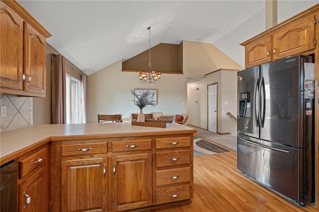 1809 Hedgewood Drive — photo 5