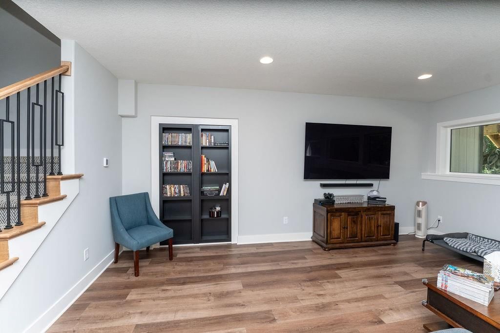 813 W Shawhan Parkway — photo 27