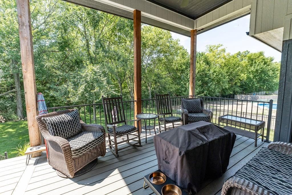 813 W Shawhan Parkway — photo 7