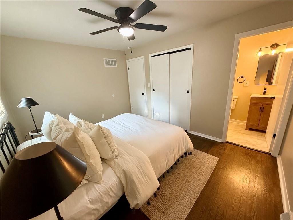 11233 E 49TH Street — photo 15