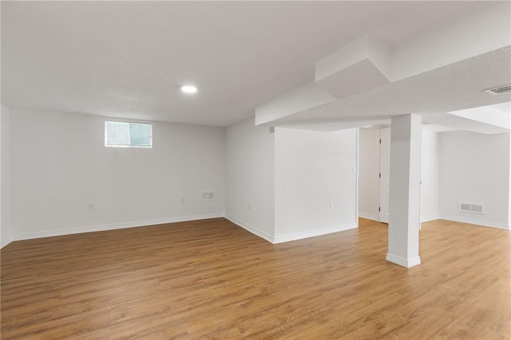12601 Sycamore Avenue — photo 41