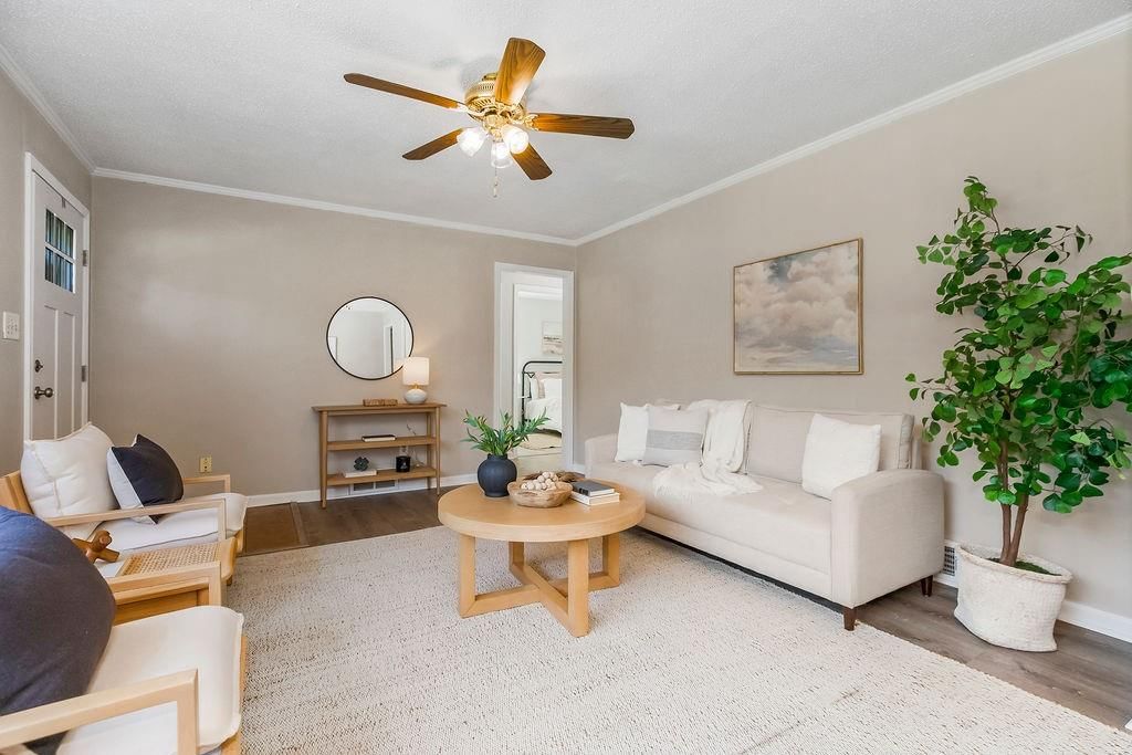 7652 Rainbow Drive — photo 8
