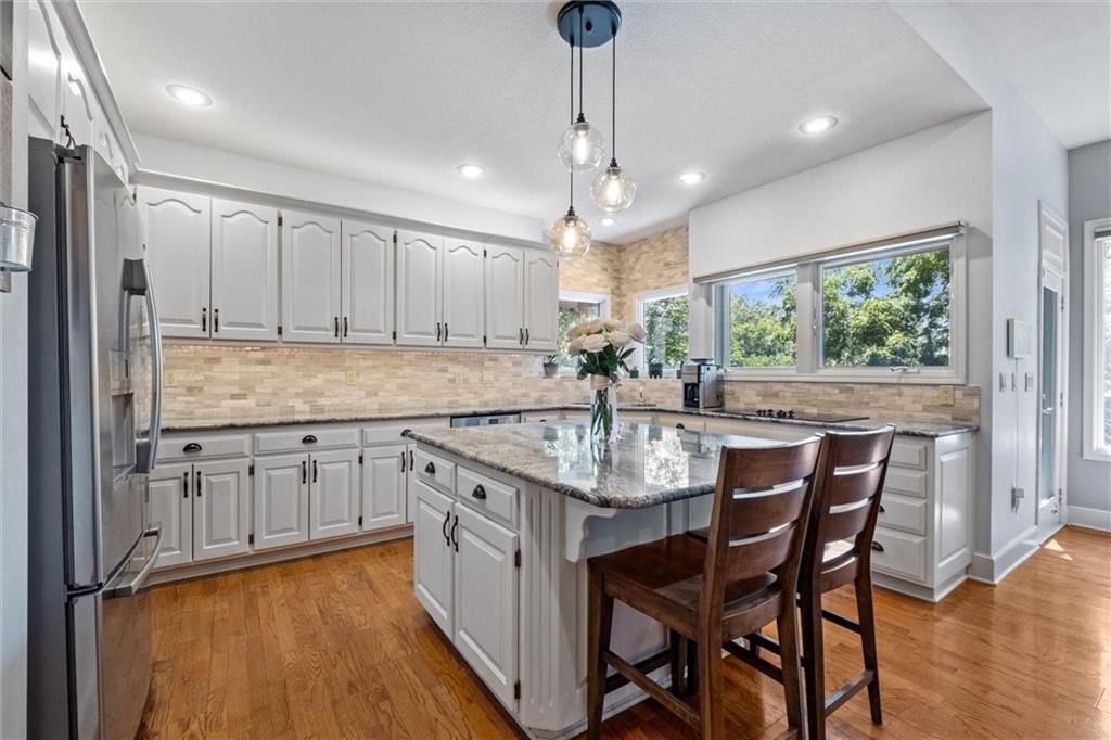 10301 NW River Hills Court — photo 10