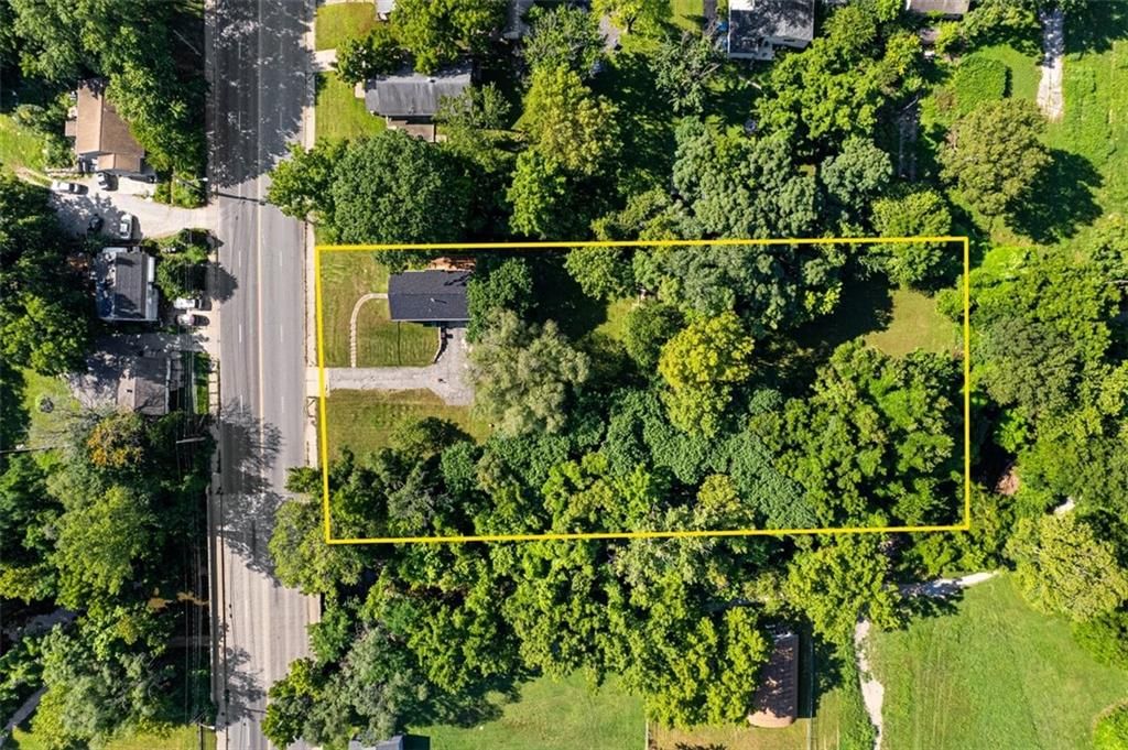 2530 S Sterling Avenue — photo 33