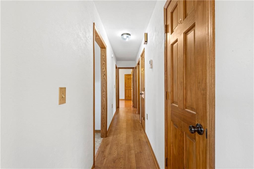 206 W Walker Avenue — photo 18
