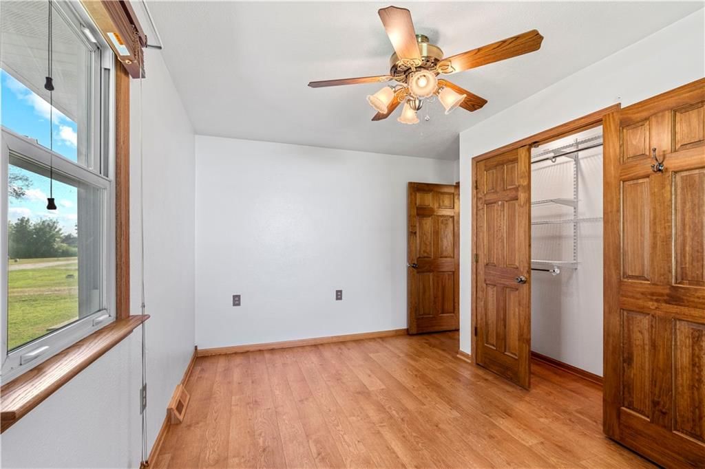 206 W Walker Avenue — photo 20