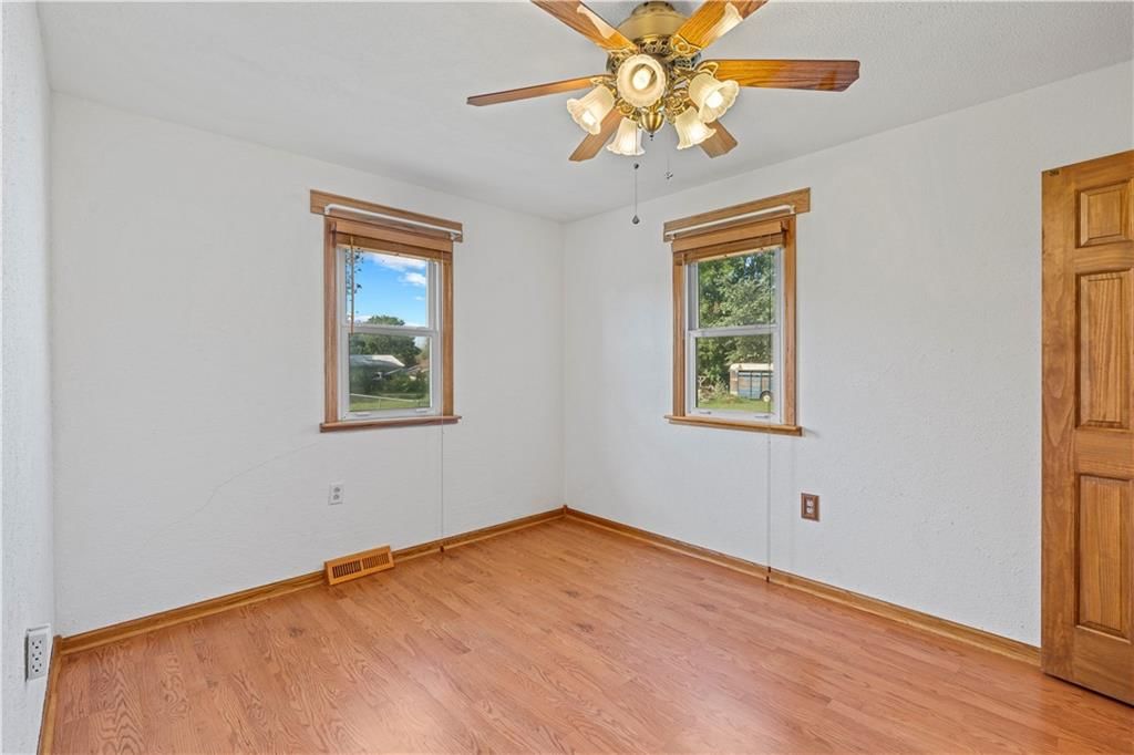 206 W Walker Avenue — photo 23