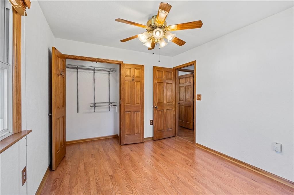 206 W Walker Avenue — photo 24