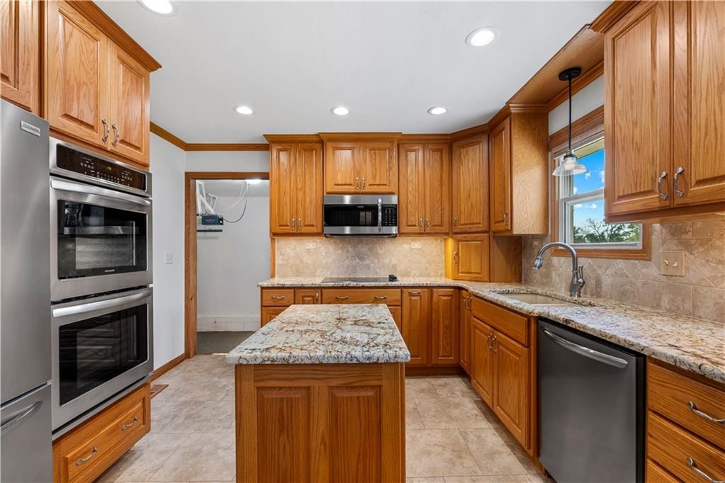206 W Walker Avenue — photo 8
