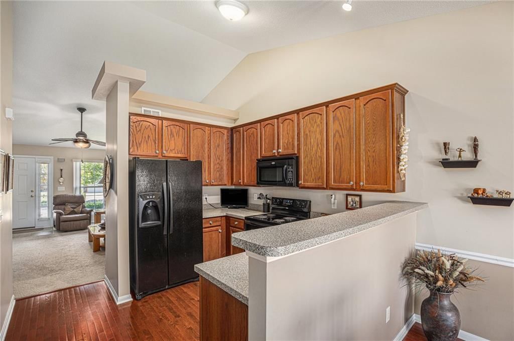 9901 N Oxford Court — photo 6