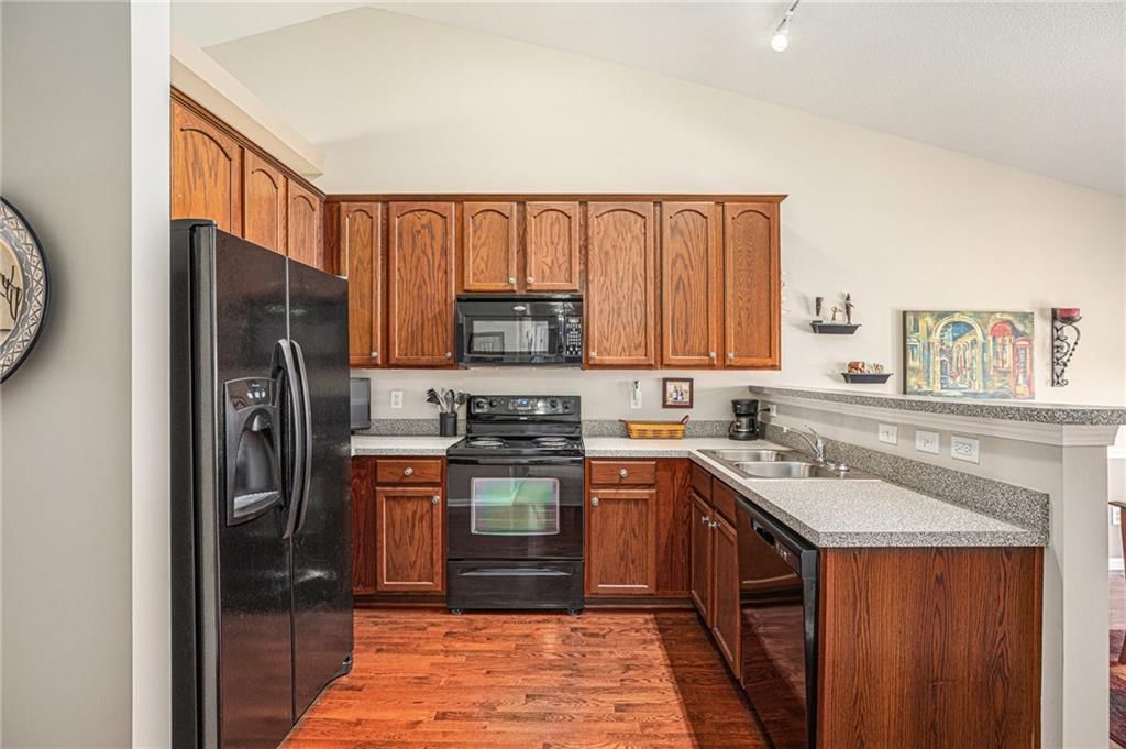 9901 N Oxford Court — photo 7