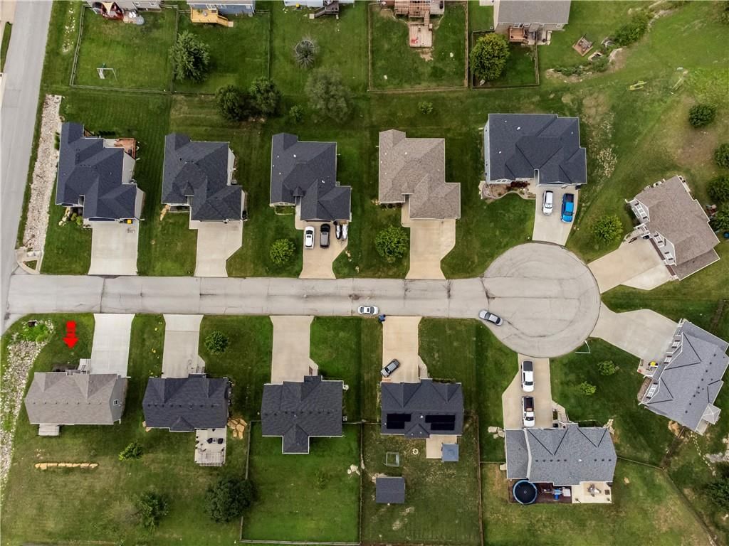 801 SW Apple Grove Court — photo 26