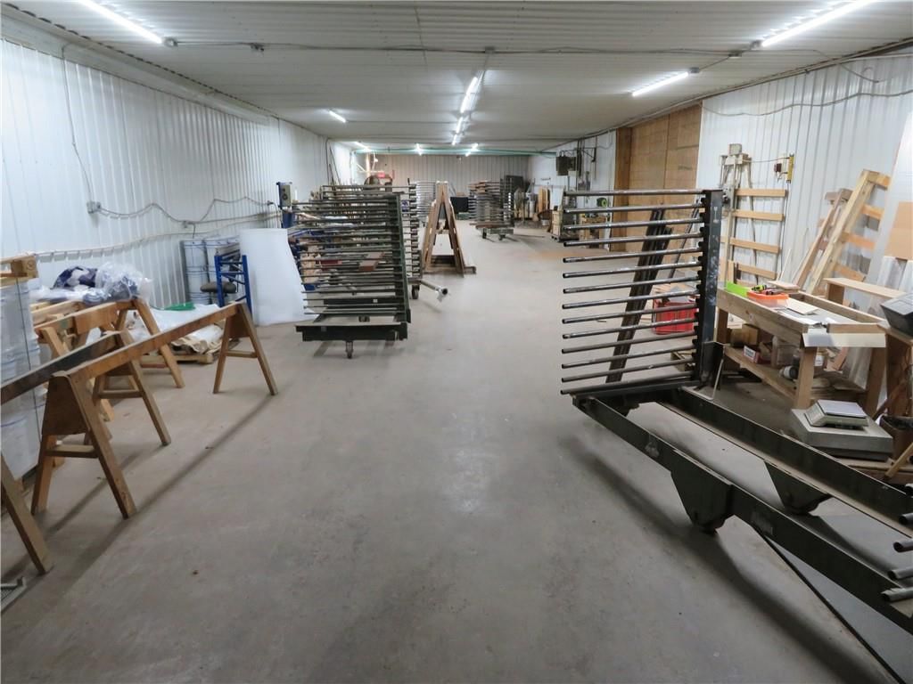 401 W Bridge Street — photo 17