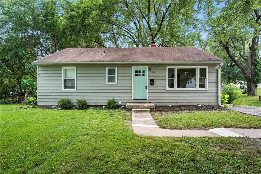 1101 NE 66th Terrace, Gladstone, MO