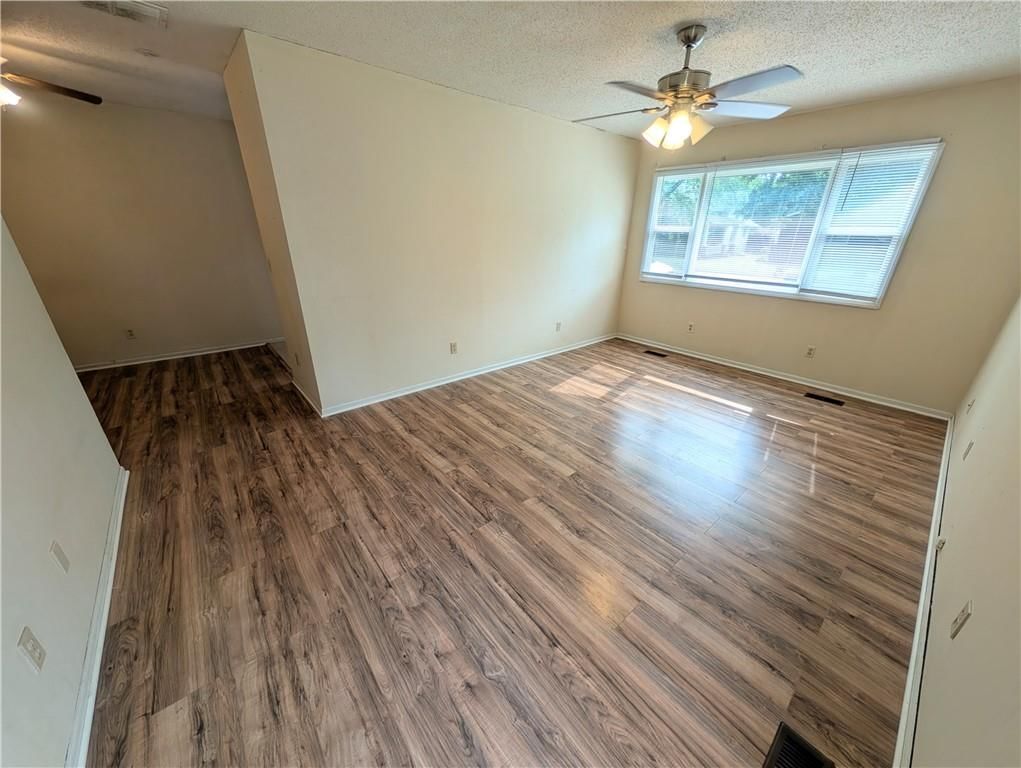 501 S Buckeye Street — photo 8