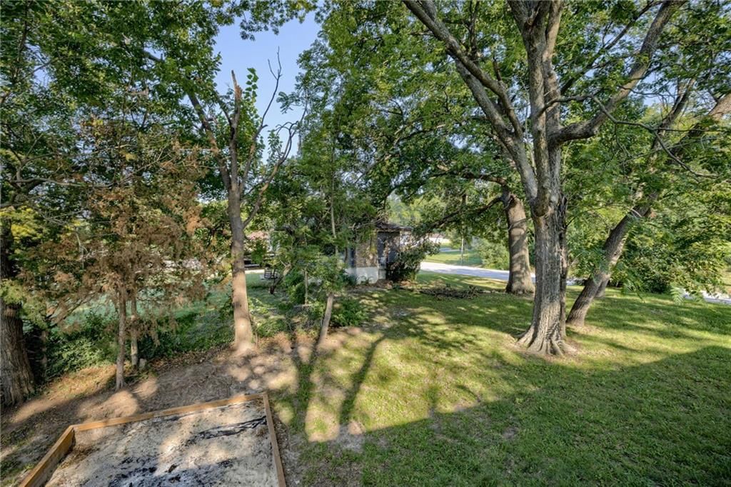 1600 4th Avenue — photo 24