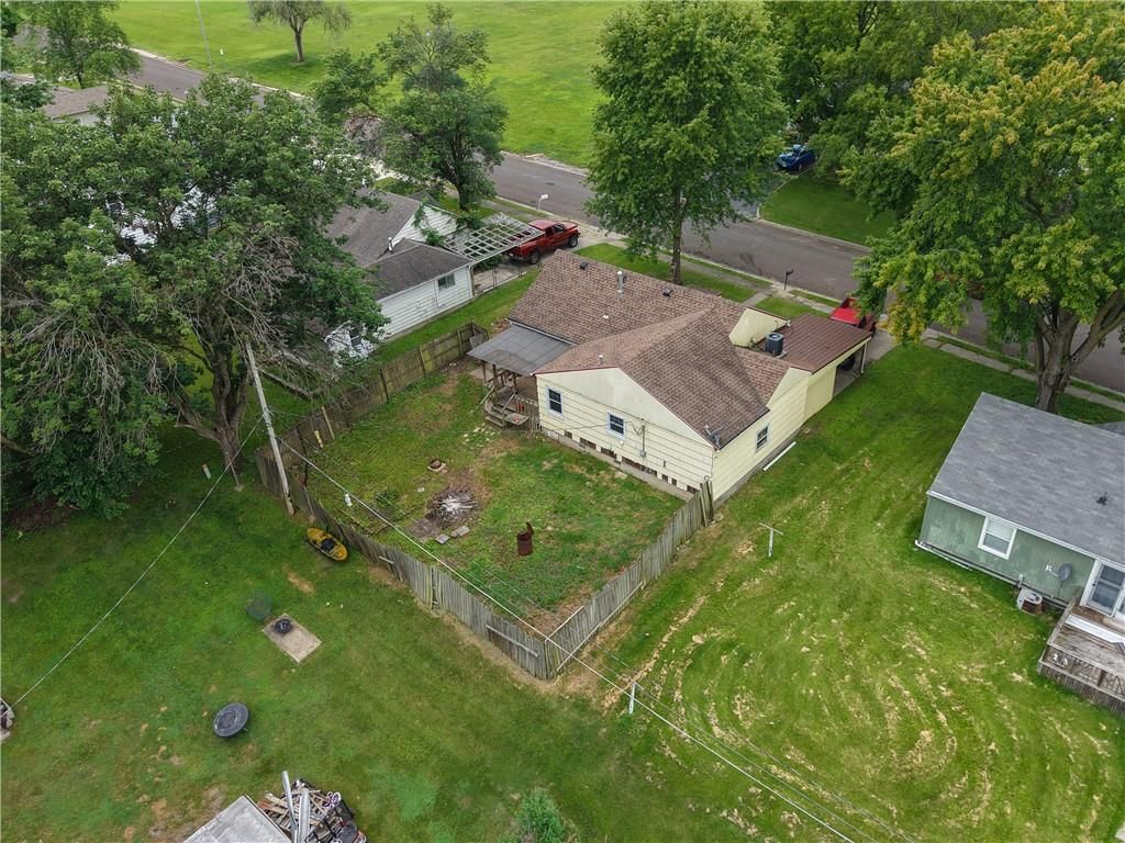 114 Kavanaugh Street — photo 14