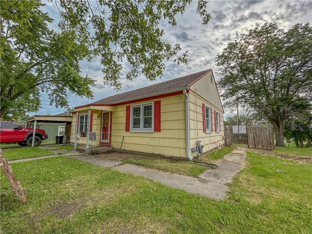 114 Kavanaugh Street — photo 15
