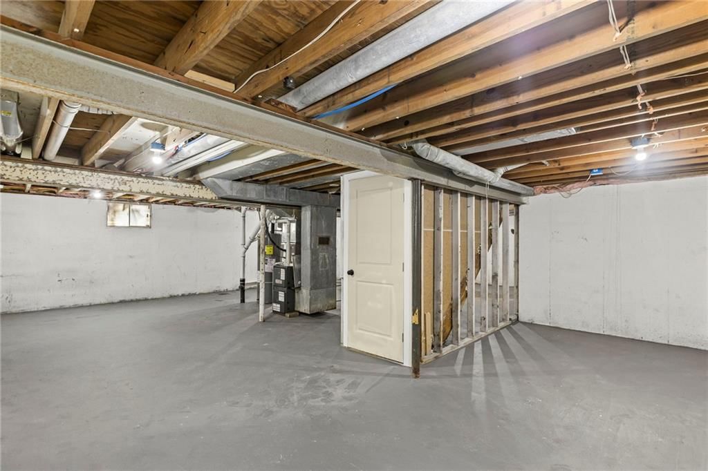 8927 Stark Avenue — photo 31