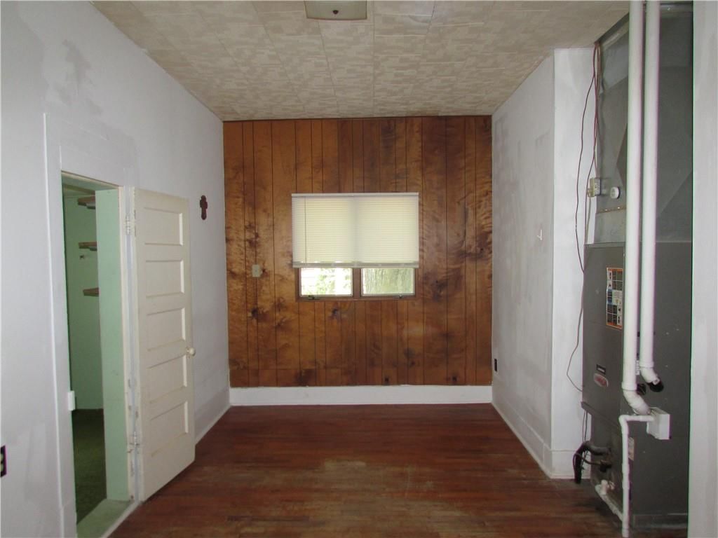 110 E Main Street — photo 2
