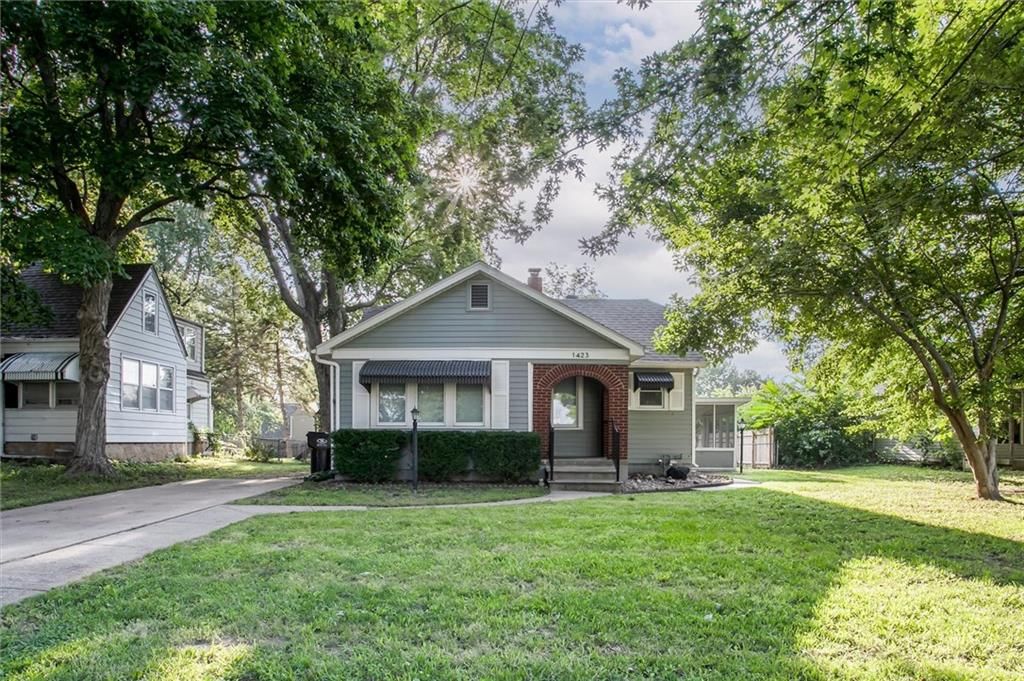 1423 S Dodgion Street — photo 3