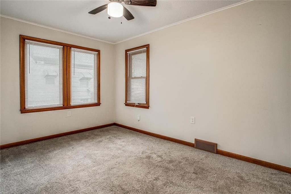 1423 S Dodgion Street — photo 9
