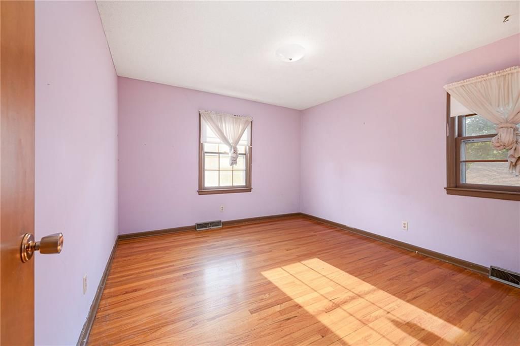2604 S 74th Street — photo 15