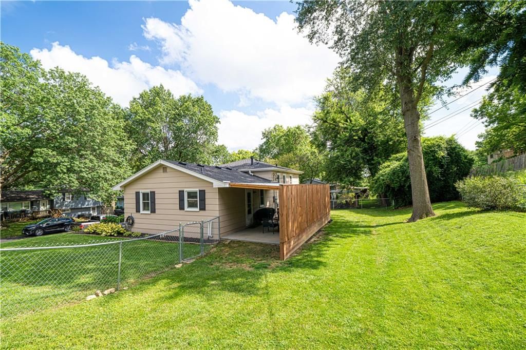 3506 E Lantern Lane — photo 21