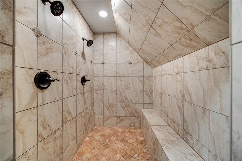 8609 NE 100th Street — photo 25