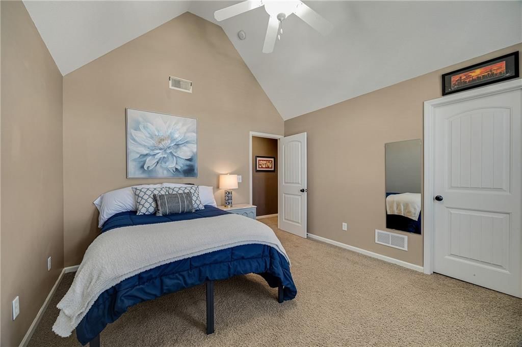 8609 NE 100th Street — photo 28