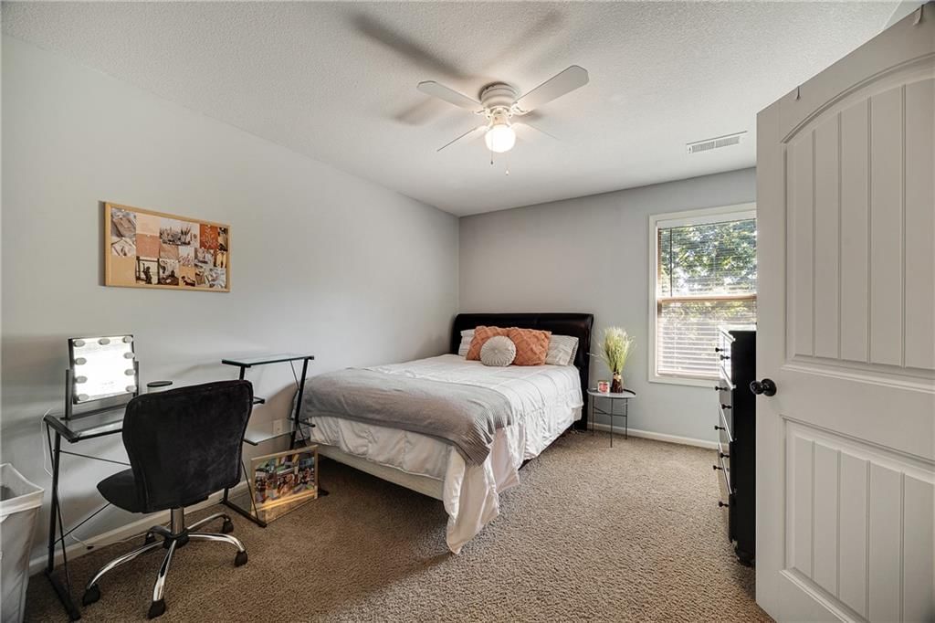 8609 NE 100th Street — photo 30