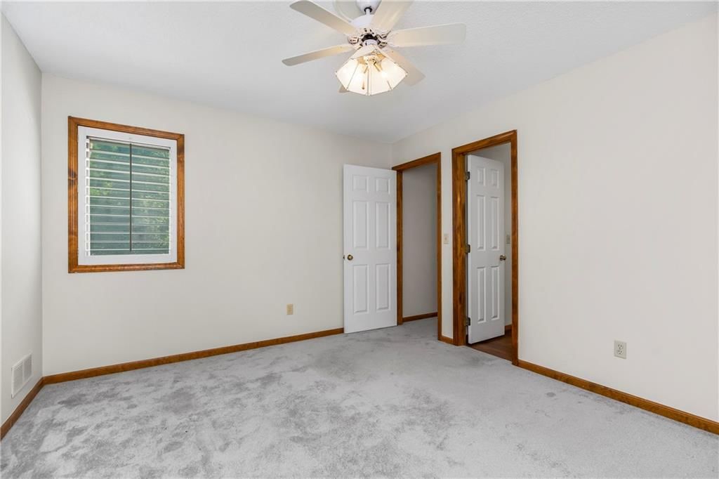 8209 N Revere Court — photo 21