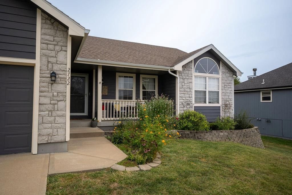 2722 Stratton Drive — photo 3