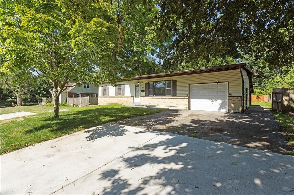 5640 Monrovia Street — photo 3