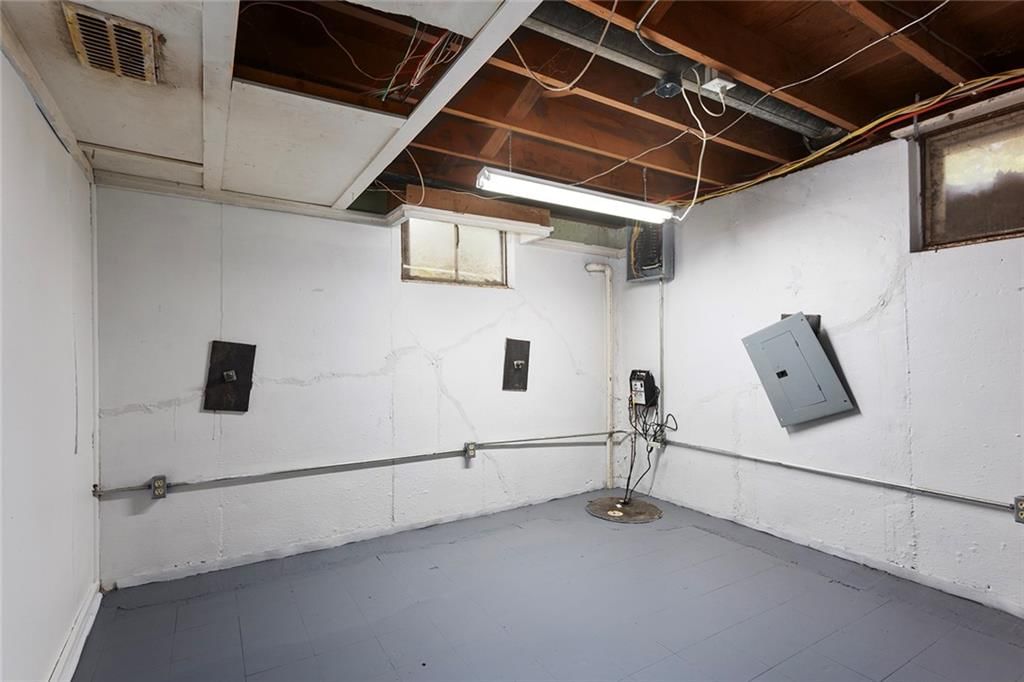 5640 Monrovia Street — photo 26