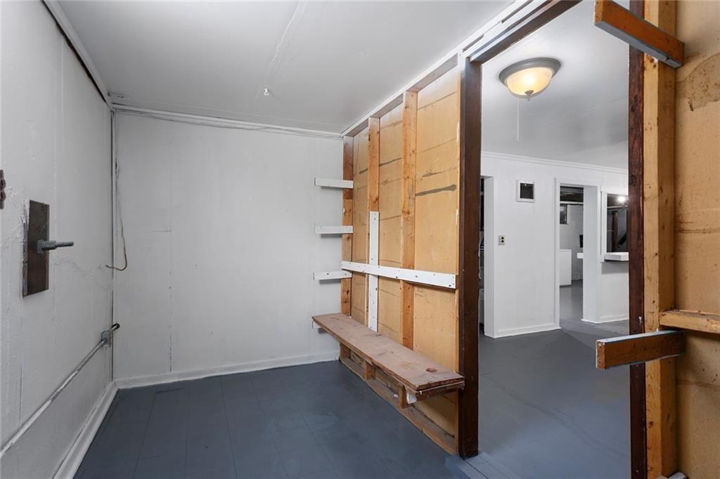 5640 Monrovia Street — photo 27