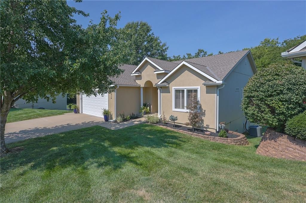 2414 Merlot Place, Excelsior Springs, MO