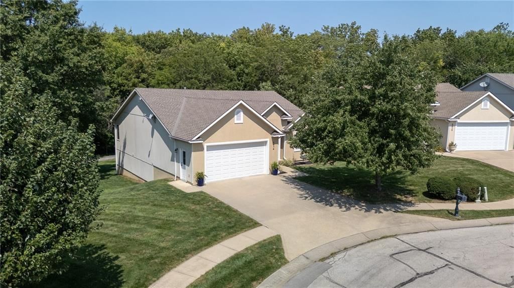 2414 Merlot Place — photo 33