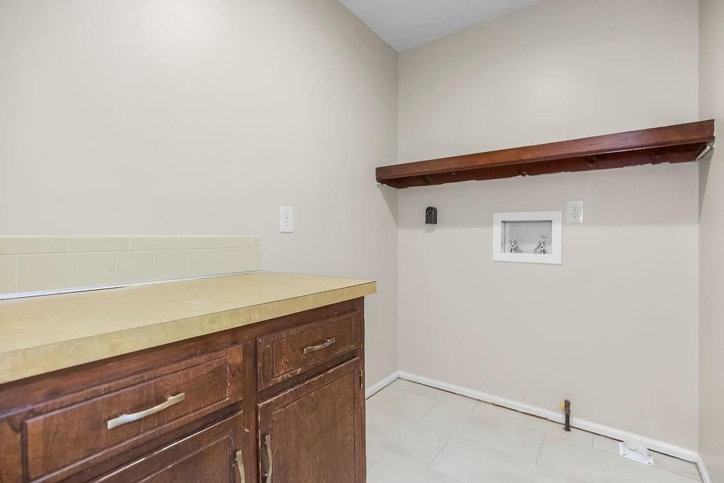 8805 E 81st Terrace — photo 12