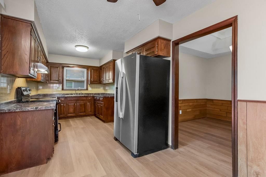 8805 E 81st Terrace — photo 8