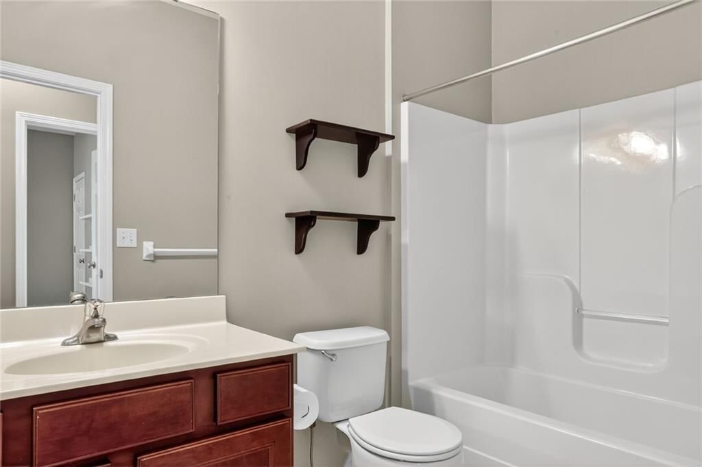 5038 NW Woodside Drive — photo 16
