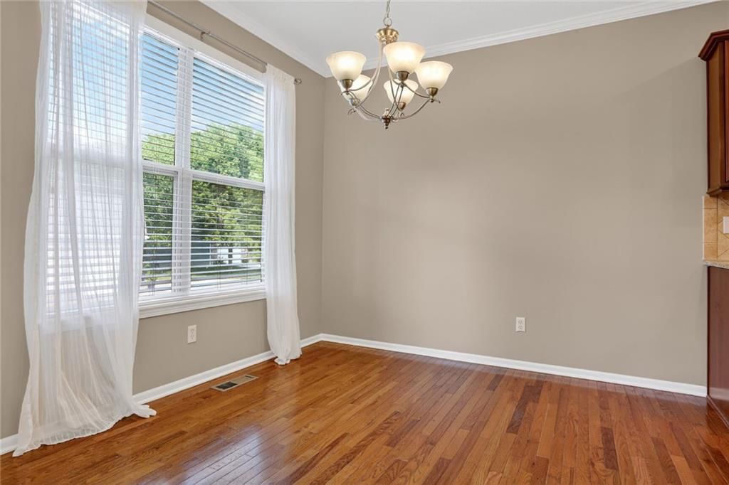 5038 NW Woodside Drive — photo 4