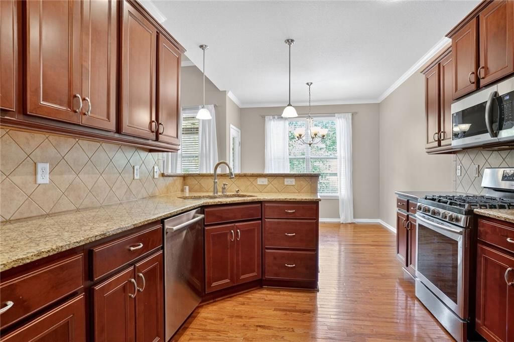 5038 NW Woodside Drive — photo 7