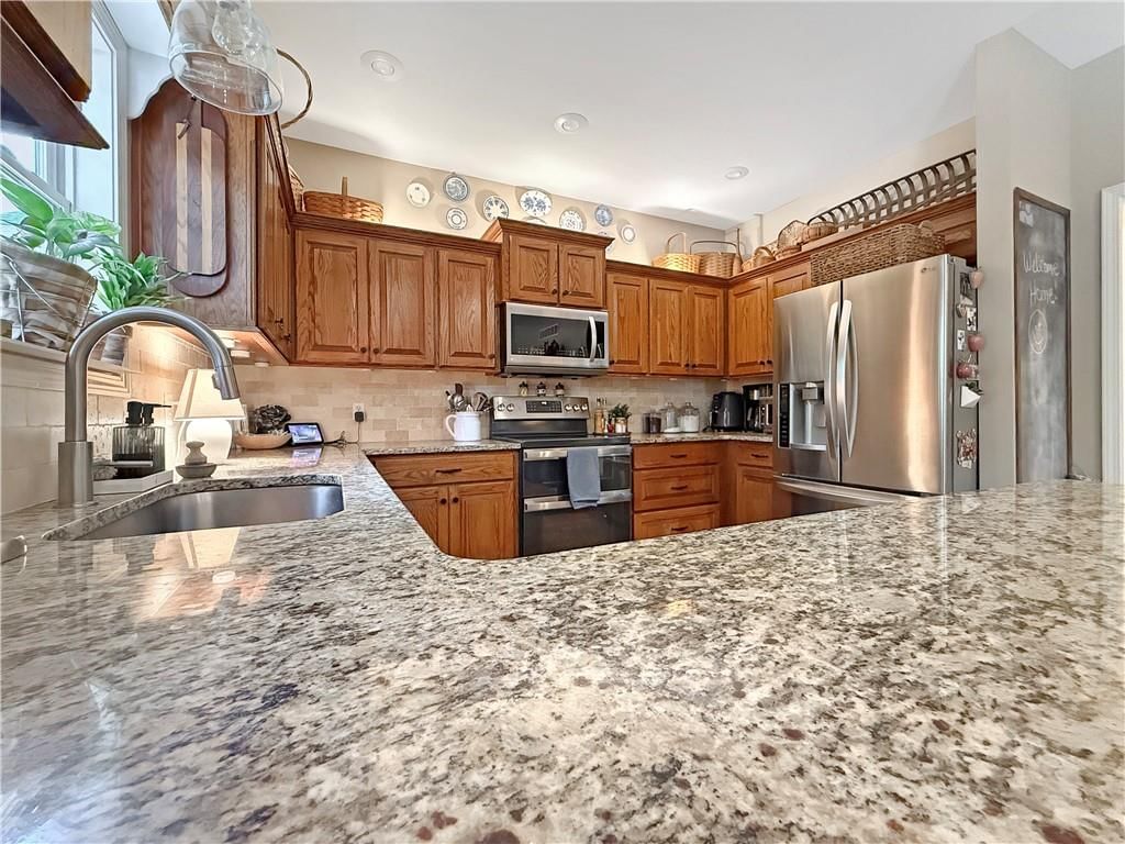 700 Deerfield Court — photo 11