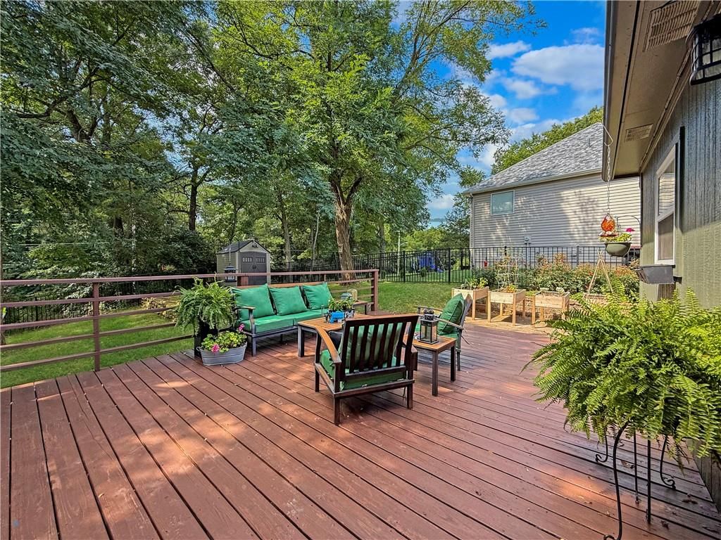 700 Deerfield Court — photo 6