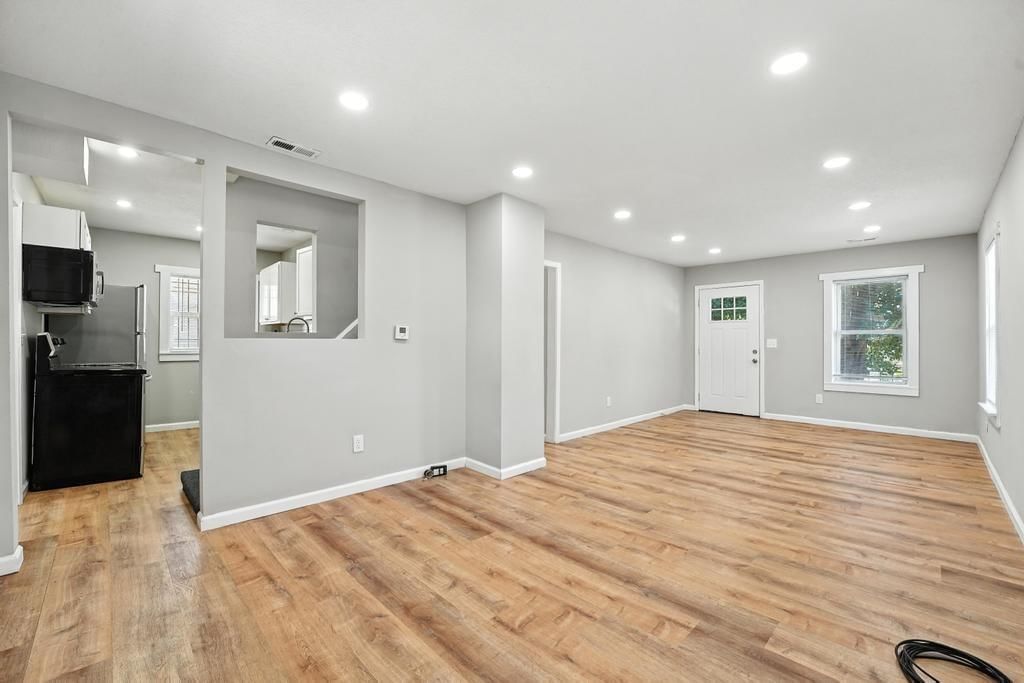 5202 Saida Avenue — photo 13