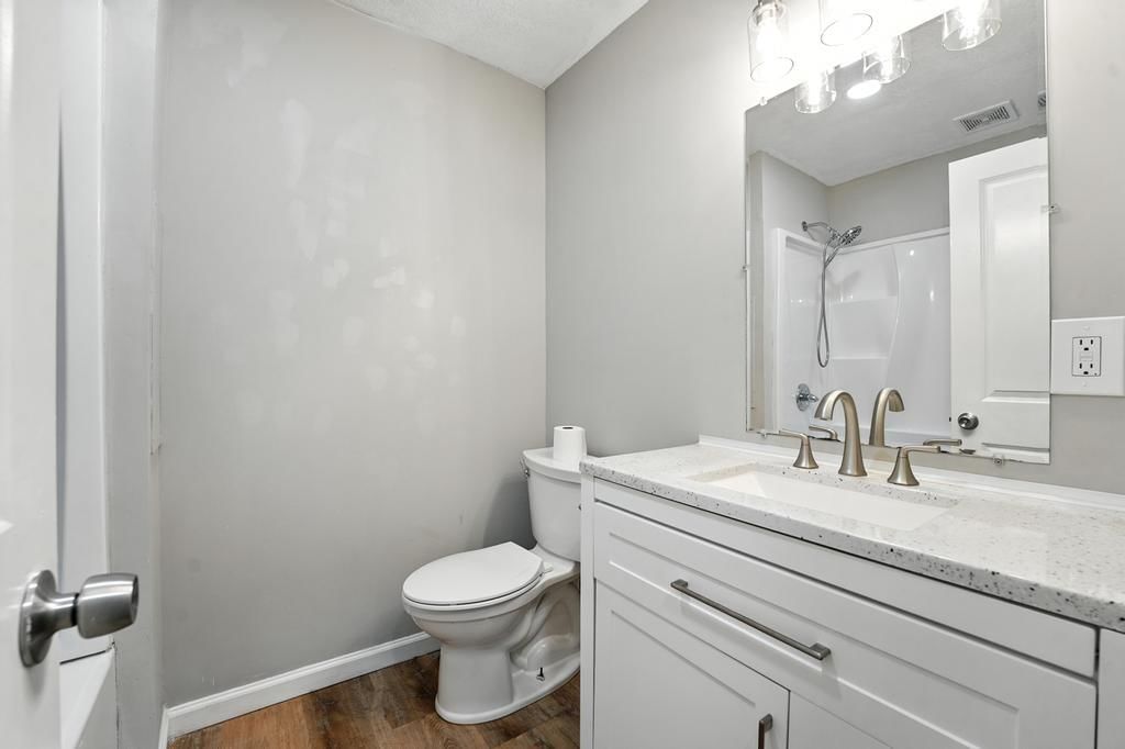 5202 Saida Avenue — photo 20